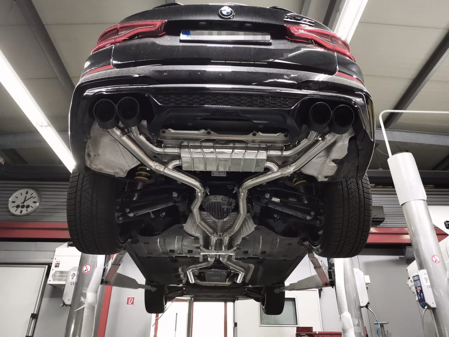 
                  
                    BMW X3M Competition (G01/F97) - Exhaust System, 200 Cell Sport Cat Mid Pipes, and Carbon Fiber Tips
                  
                