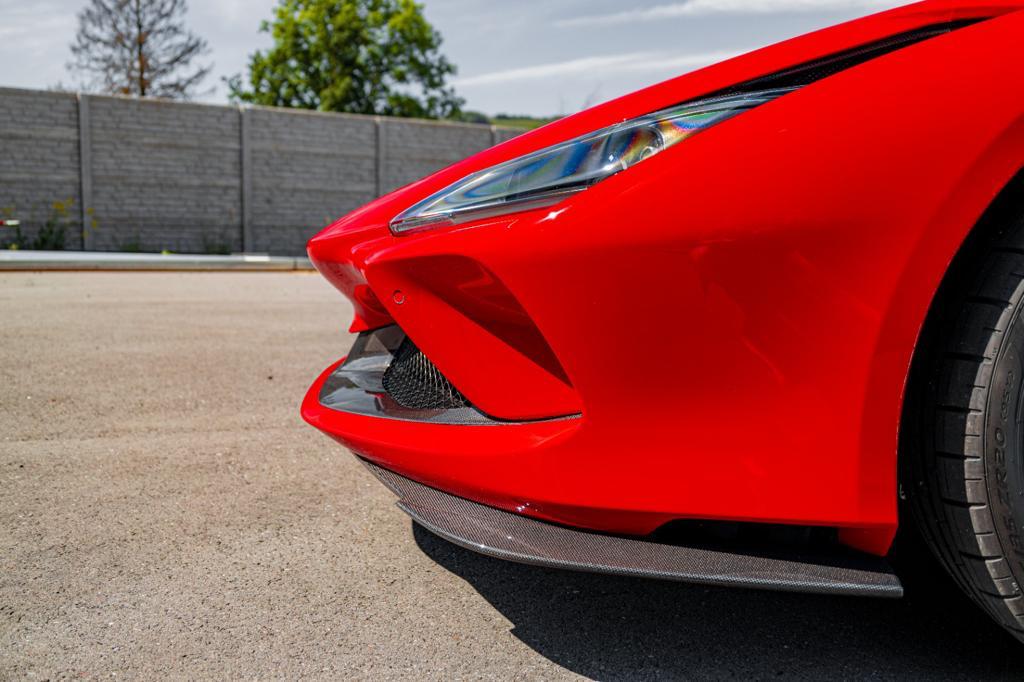 
                  
                    Ferrari F8 - Carbon Fiber Frontspoiler and Side air guides (Set)
                  
                