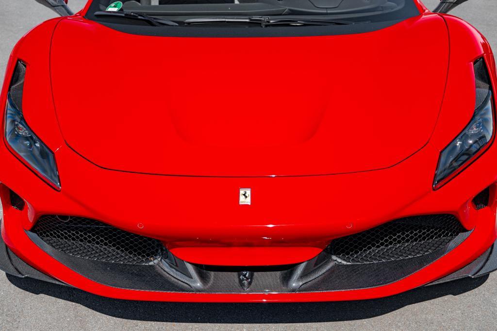 
                  
                    Ferrari F8 - Carbon Fiber Frontspoiler and Side air guides (Set)
                  
                